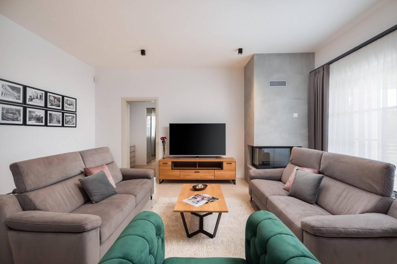 Villa Blanche By Ilc Brtonigla Exteriér fotografie
